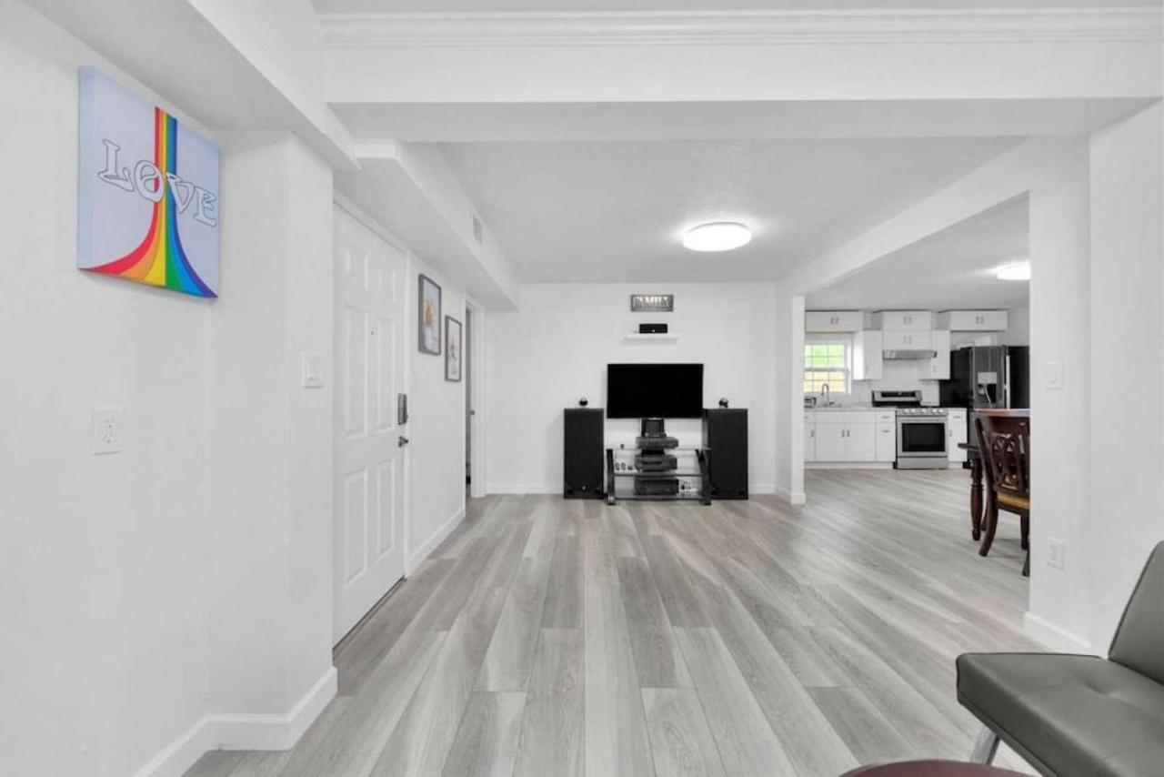 Near Fort Walton Beach, Peaceful 5 Bedrooms House Bagian luar foto